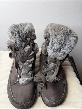 Aetrex Women's Faux Fur Lace-Up Winter Boots - Taupe